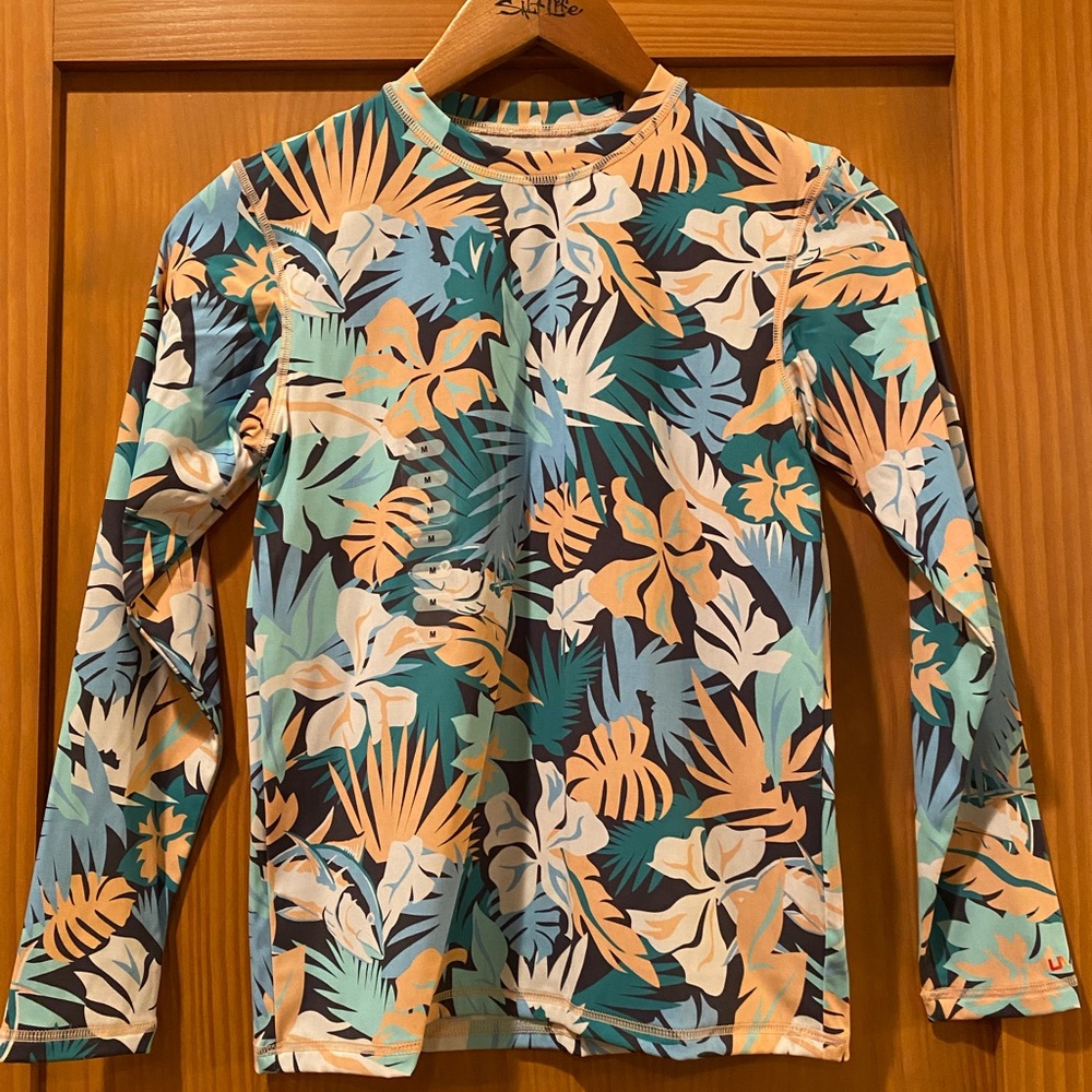 Salt Life Girl’s/Youth Tropical SLX Performance Long Sleeve Shirt NWT